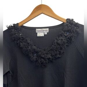 Vintage “Feather” Embellished V-Neck Black Knit Top 3/4 Sleeve Sequins Large